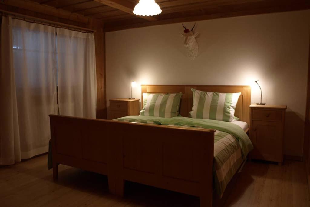 Grosszugige Ferienwohnung Am Kloster Kirchzarten Ngoại thất bức ảnh